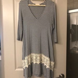 Altar’d State navy and cream t-shirt dress